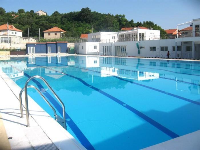 Apartment Lavanda - Suite Sinj Exterior photo