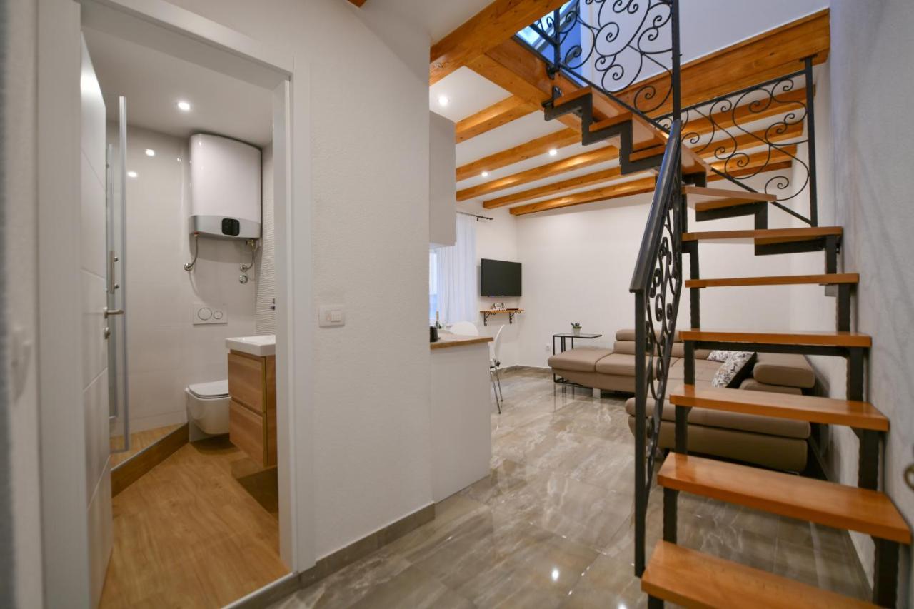 Apartment Lavanda - Suite Sinj Exterior photo