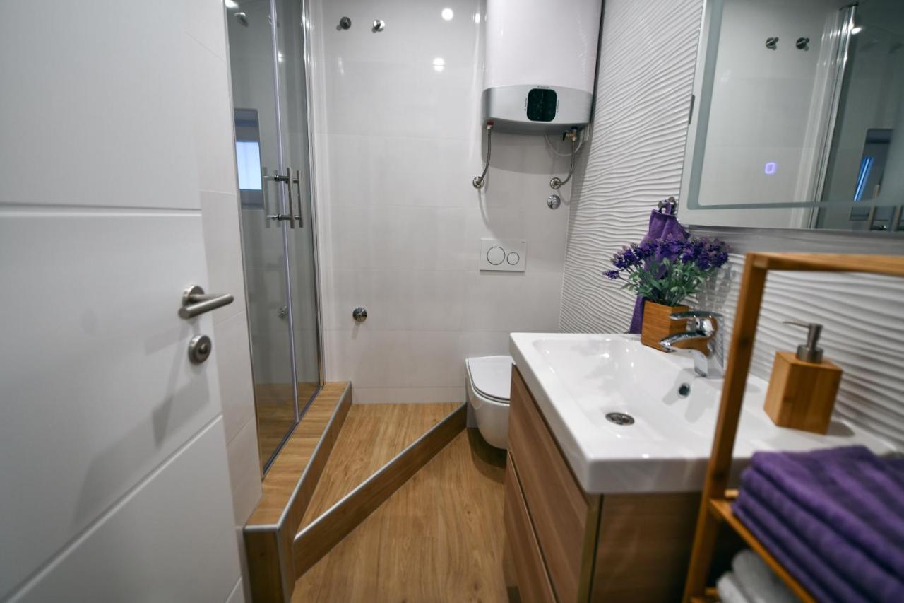 Apartment Lavanda - Suite Sinj Exterior photo